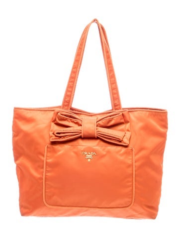 Saffiano Leather Fiocco
