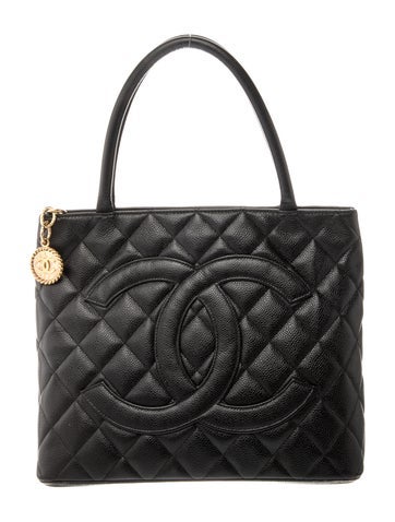 Medallion Tote