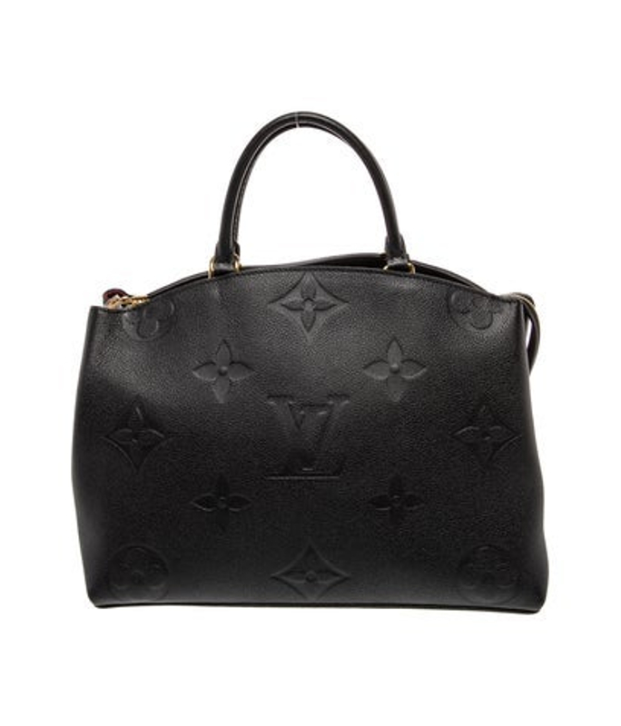 Louis Vuitton Vuitton Monogram Giant Grand Palais