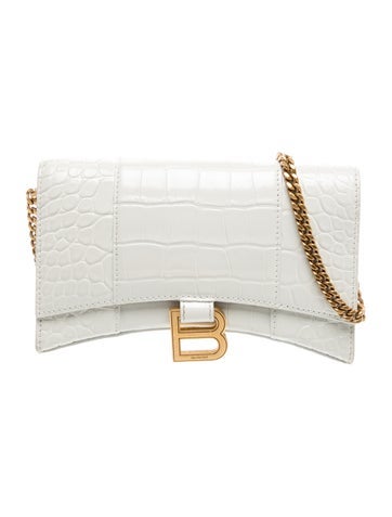 Embossed Leather Hourglass Wallet On Chain
