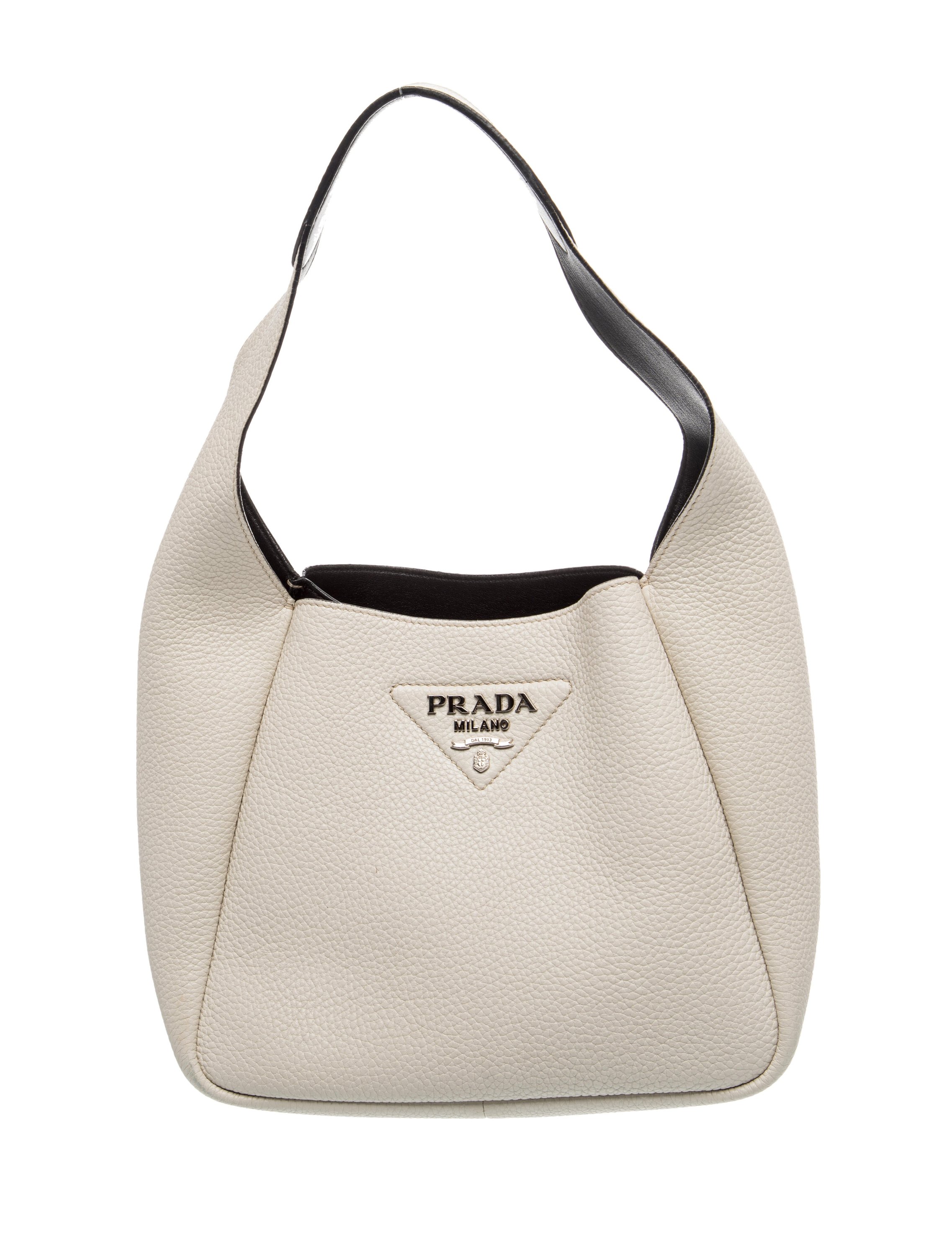 Vitello Daino Leather Vitello Daino Leather Liaison Small