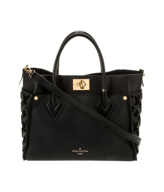 Louis Vuitton Vuitton Lv Monogram On My Side Mm