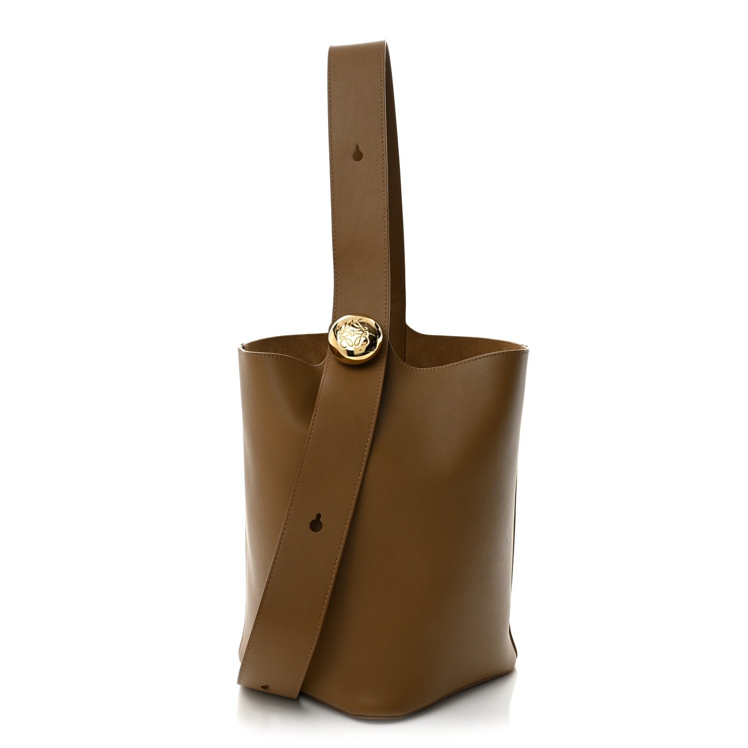 Loewe Smooth Calfskin Medium Pebble Bucket Bag Oak