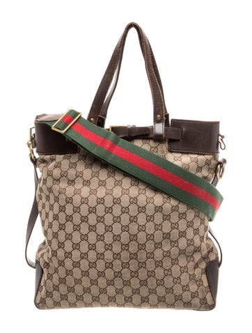 GG Canvas Messenger Bag