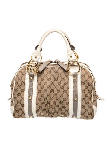 GG Canvas Shoulder Bag