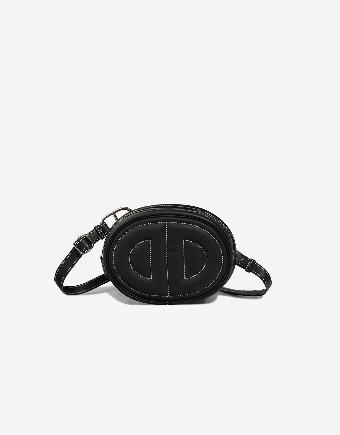 Hermes 
		In-the-Loop Banane Belt Bag Swift Black    