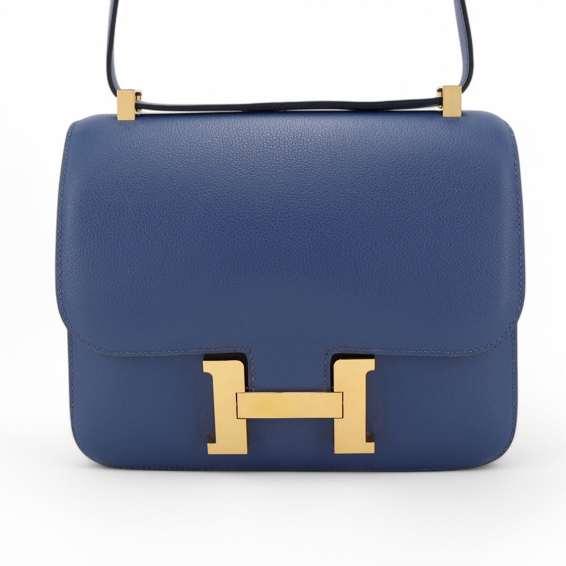 Very Good ( Rank A) HERMÈS Constance 24 Bleu Brighton (7E) Evercolor Gold hardware C (2018)