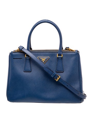 Saffiano Leather Galleria Double Zip Medium