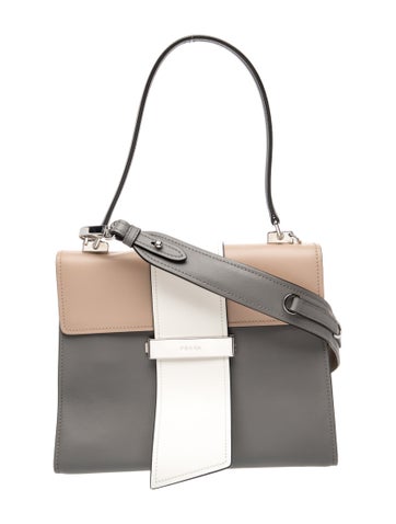 City Calf Leather Metal Ribbon