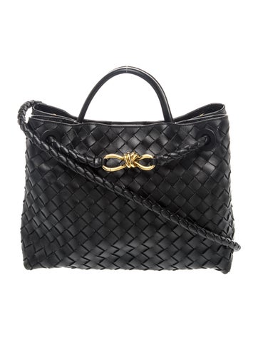 Bottega Veneta Intrecciato Andiamo Medium