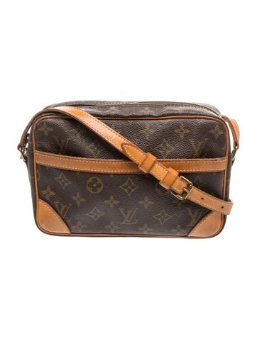 LV Monogram Trocadero 23