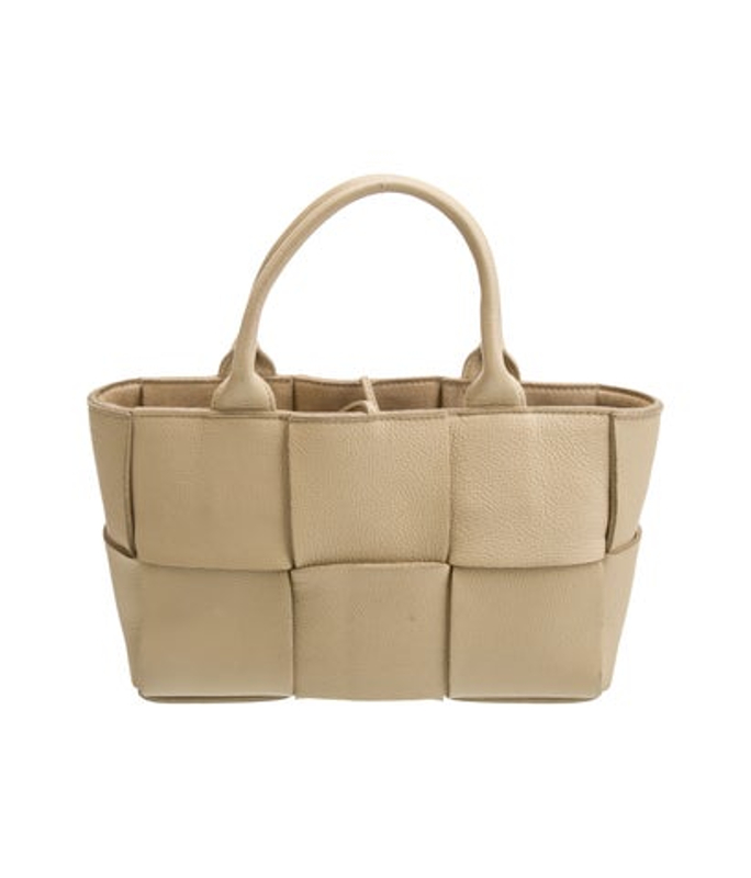 Bottega Veneta Veneta Leather Arco Mini