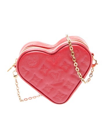 LV Monogram Heart On Chain