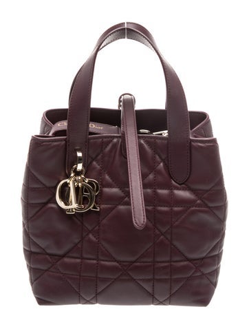 Cannage Lady Dior Medium