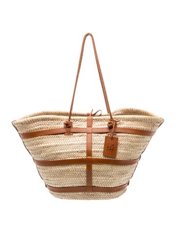 Straw Bucket Bag