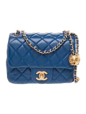 Classic Mini Square Pearl Crush Flap Bag