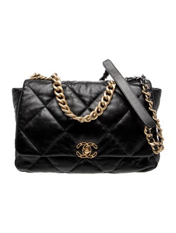Maxi 19 Flap Bag