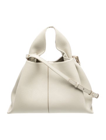 Leather Numéro Neuf