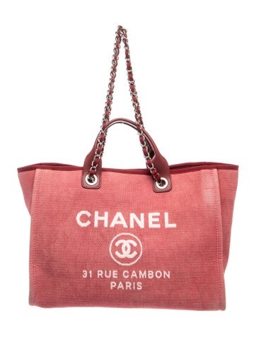 Medium Deauville Shopping Tote