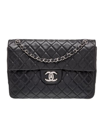 Classic Maxi Single Flap Bag