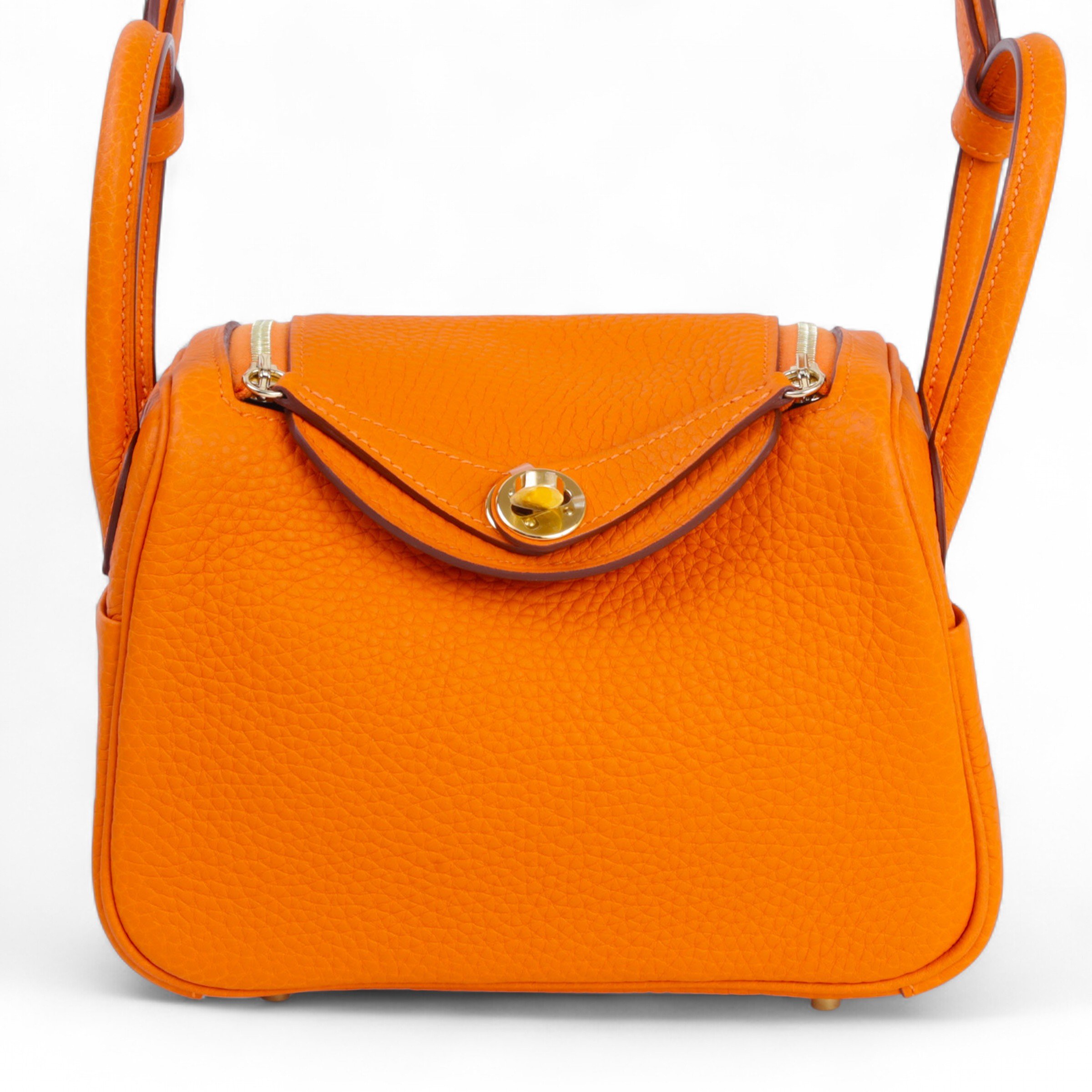 Hermes Unused ( Rank NS ) HERMÈS Mini Lindy II Feu (9J) Clemence Gold hardware U (2022)