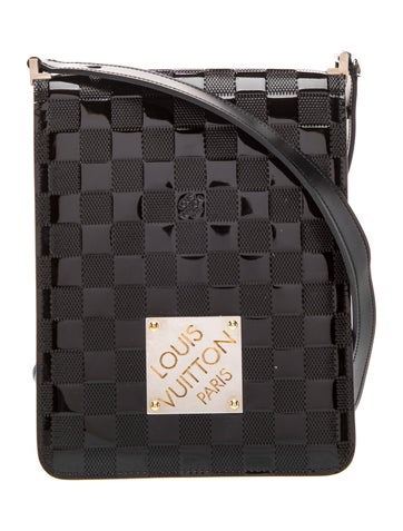 Damier Vernis Shoulder Bag