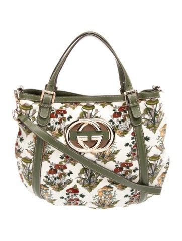 Interlocking G Britt Medium