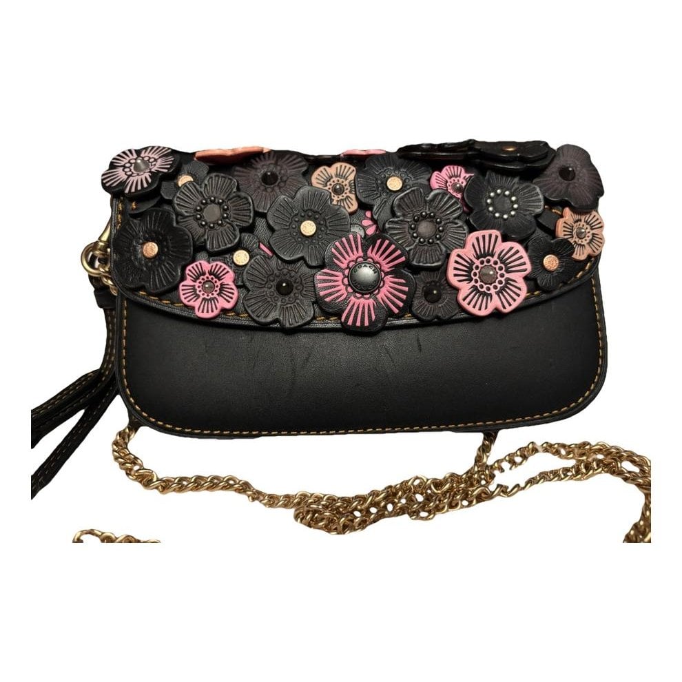 Leather crossbody bag