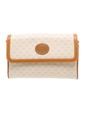 GG Signature Clutch Micro
