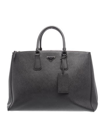 Saffiano Leather Galleria Double Zip