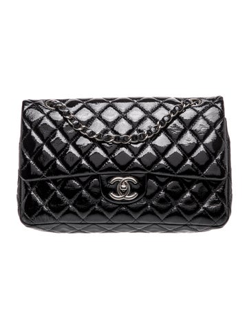 Classic Medium Double Flap Bag