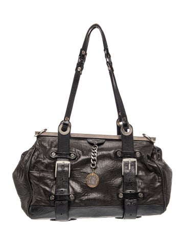 Signature Shoulder Bag