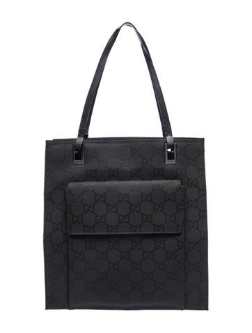GG Canvas Shoulder Bag