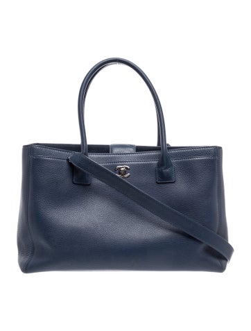 Medium Executive Cerf Shopper Tote w/ Strap