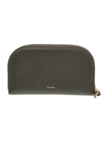 Cuyana Leather Clutch