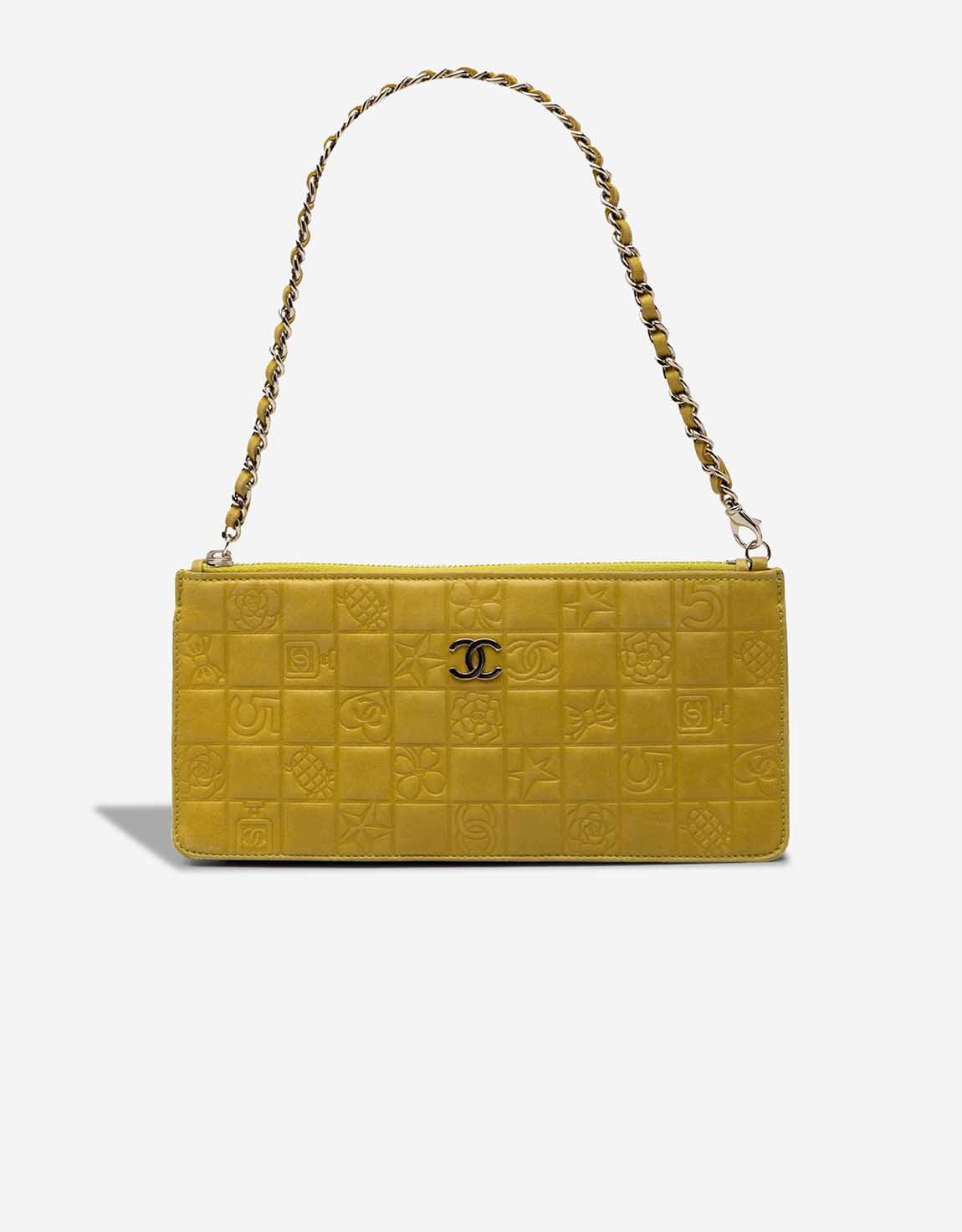 
		Clutch with Chain Lamb Yellow    