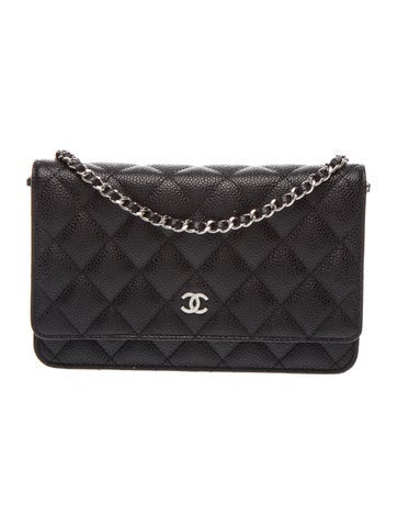 Classic Caviar Quilted Wallet On Chain