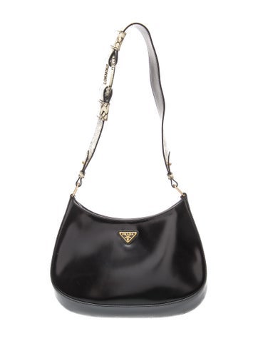Enameled Metal Triangle Cleo