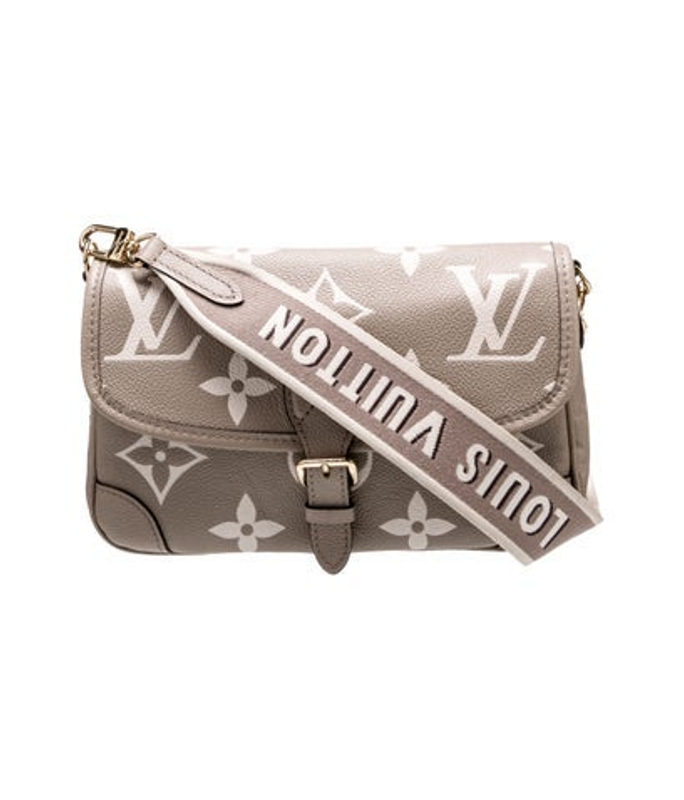 Louis Vuitton Vuitton Monogram Giant Diane