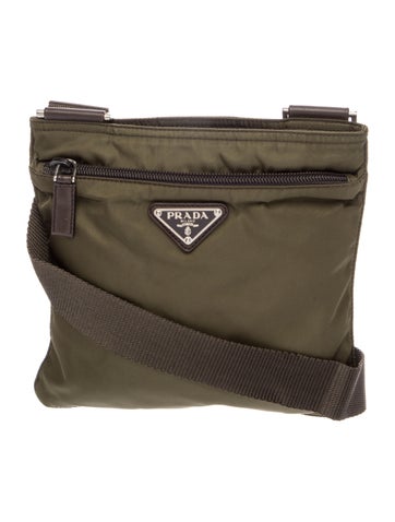 Vela Nylon Messenger Bag
