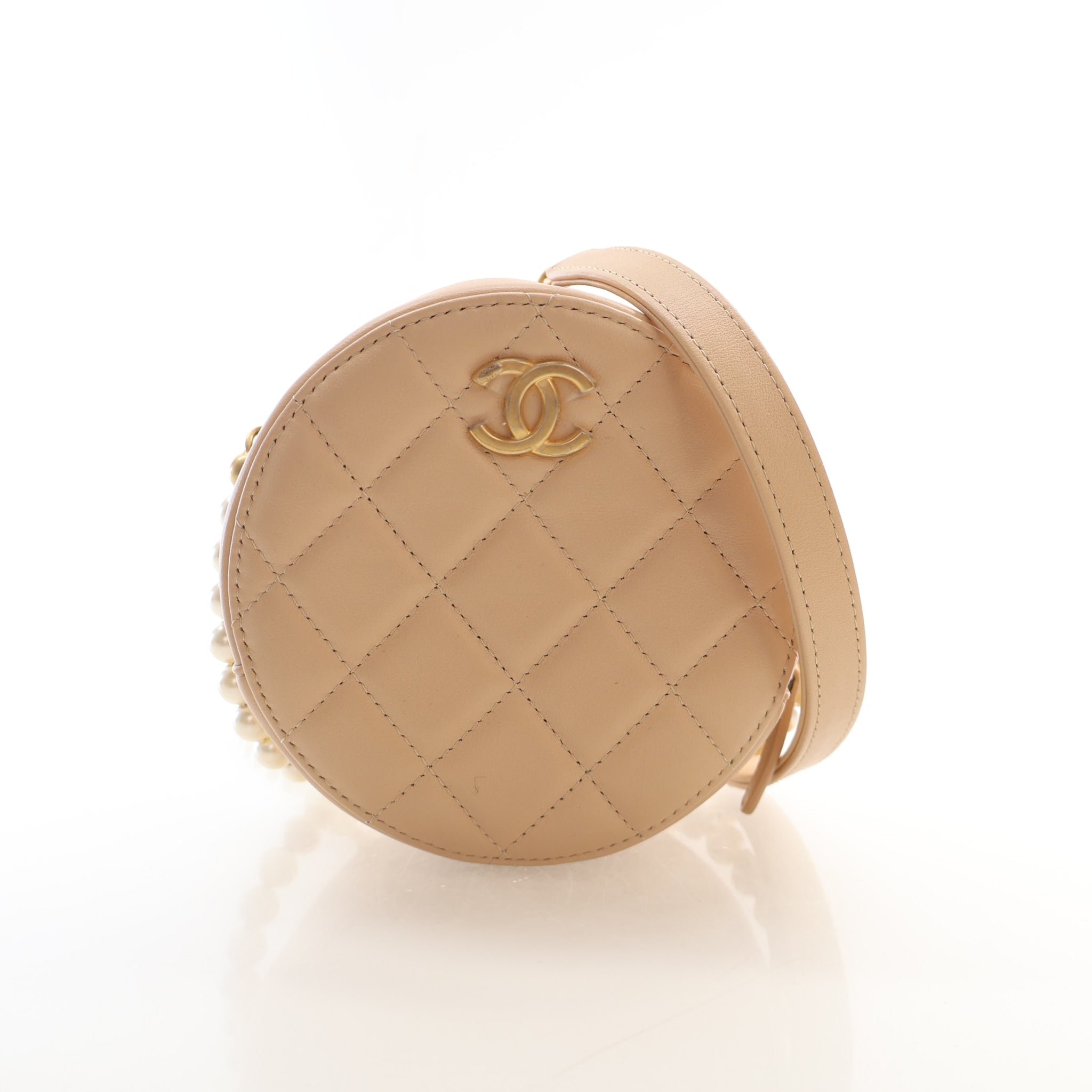 Chanel Lambskin Pearl Chain Round Clutch