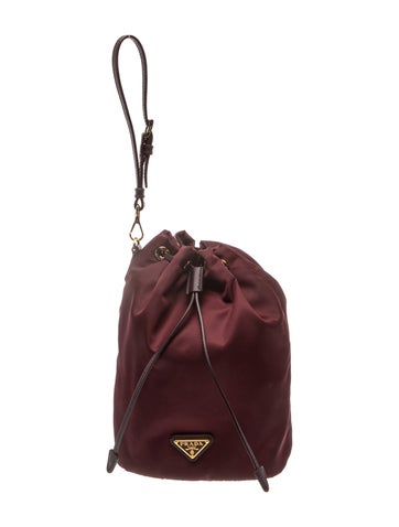 Tessuto Nylon Bucket Bag