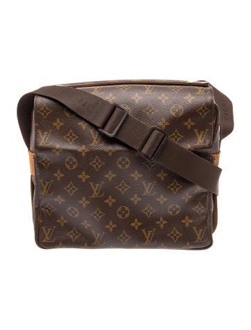 LV Monogram Naviglio