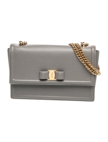Ferragamo Vara Bow Ginny Medium