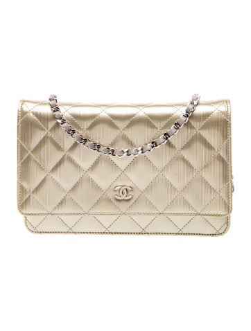 Patent Metallic Wallet on Chain