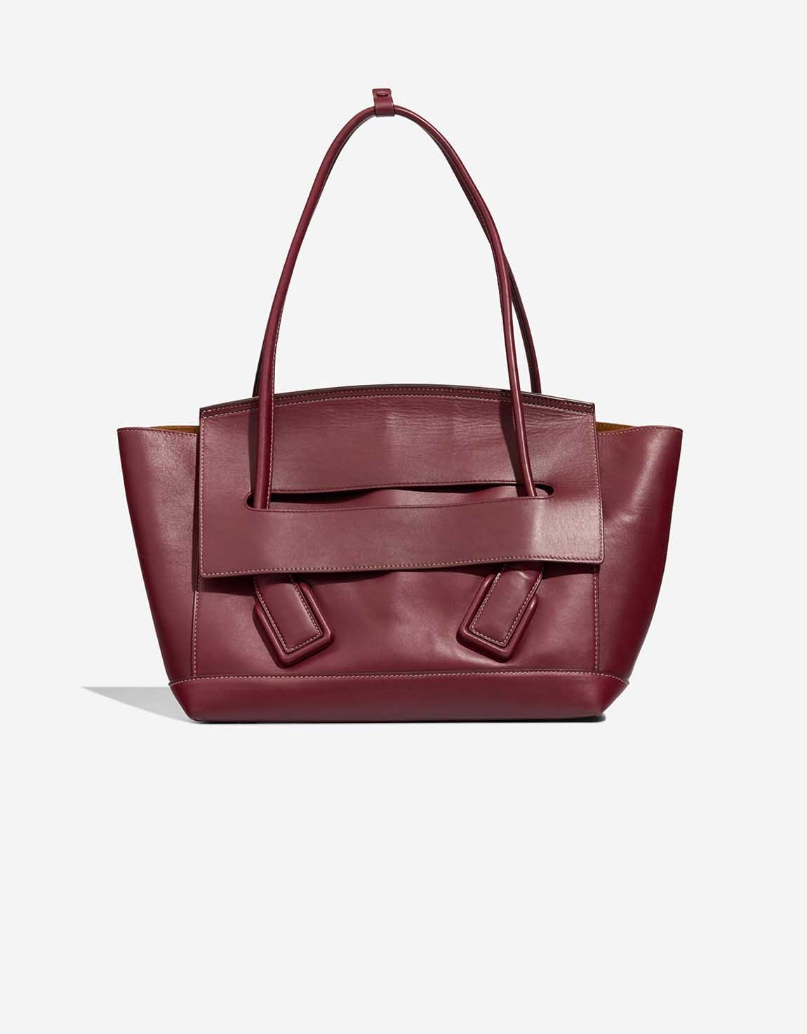 Bottega Veneta 
		Arco Tote Medium Calf Burgundy    