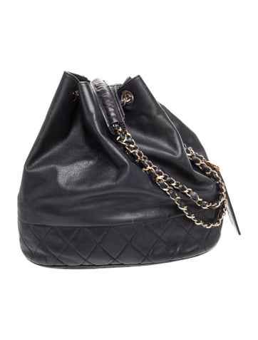 Quilted Chain Bucket Bag