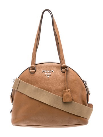 Signature Shoulder Bag