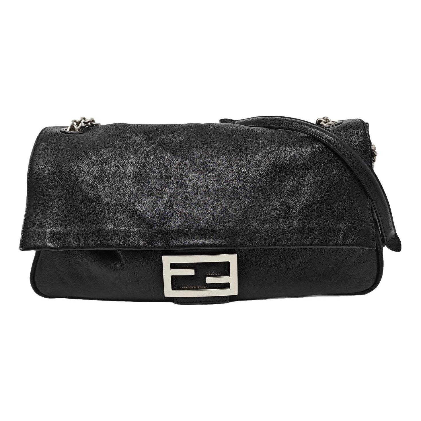 Baguette leather handbag