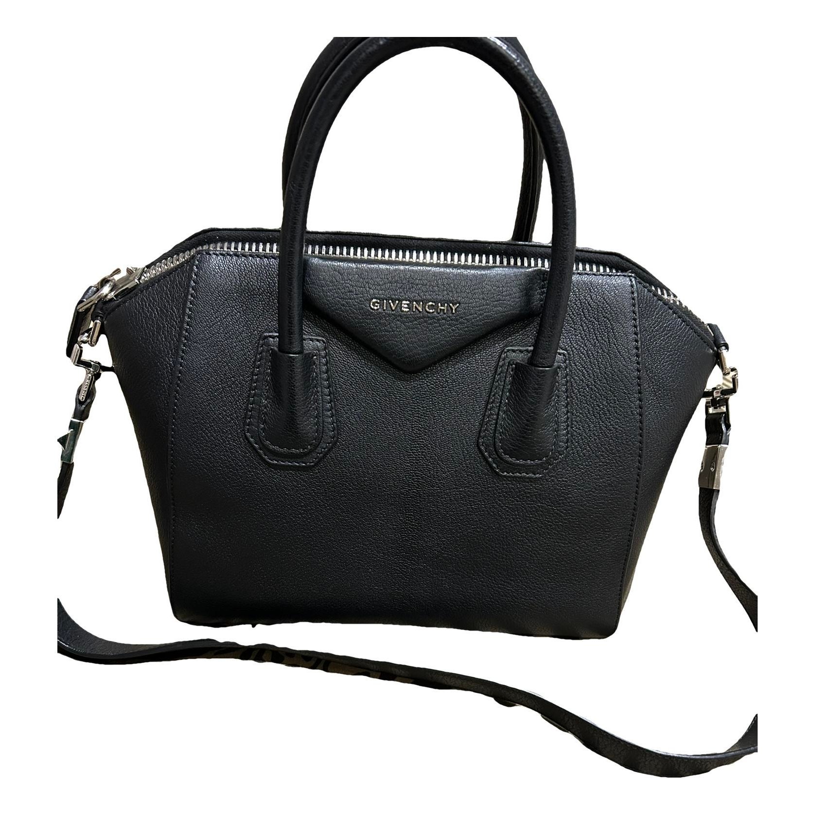 Antigona leather handbag